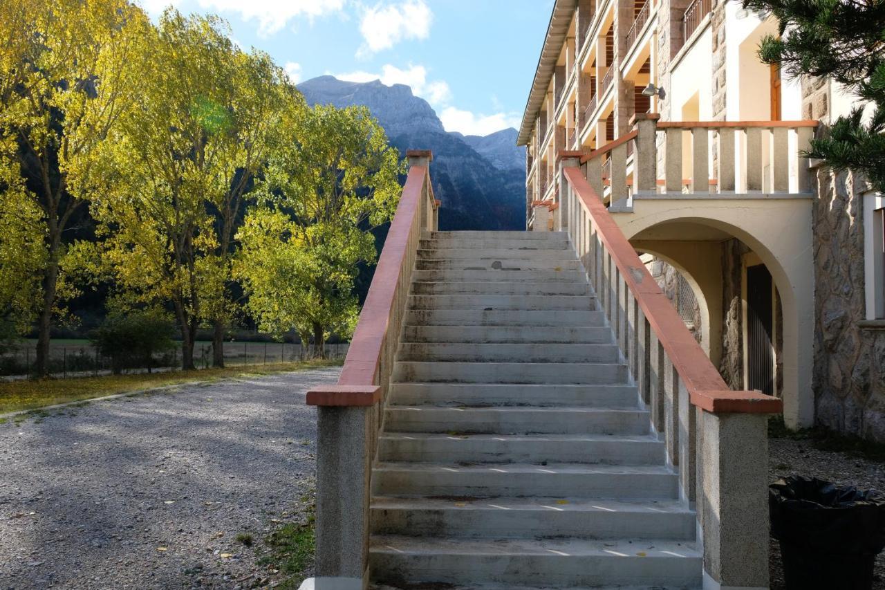 Hostel La Casa De Pineta Bielsa Exteriér fotografie